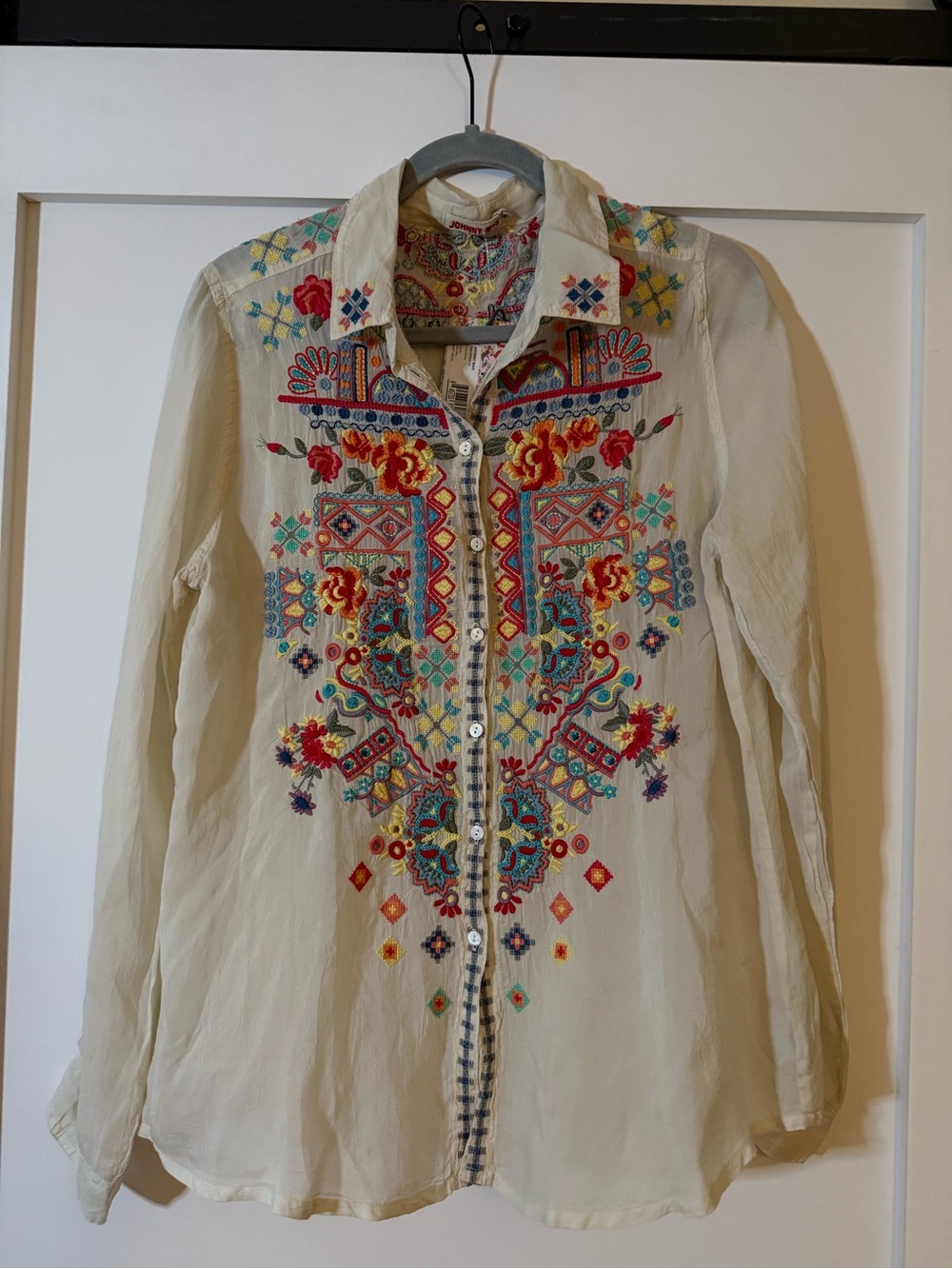 Johnny Was Embroidered Cream Blouse NWT - Picture 2 of 8
